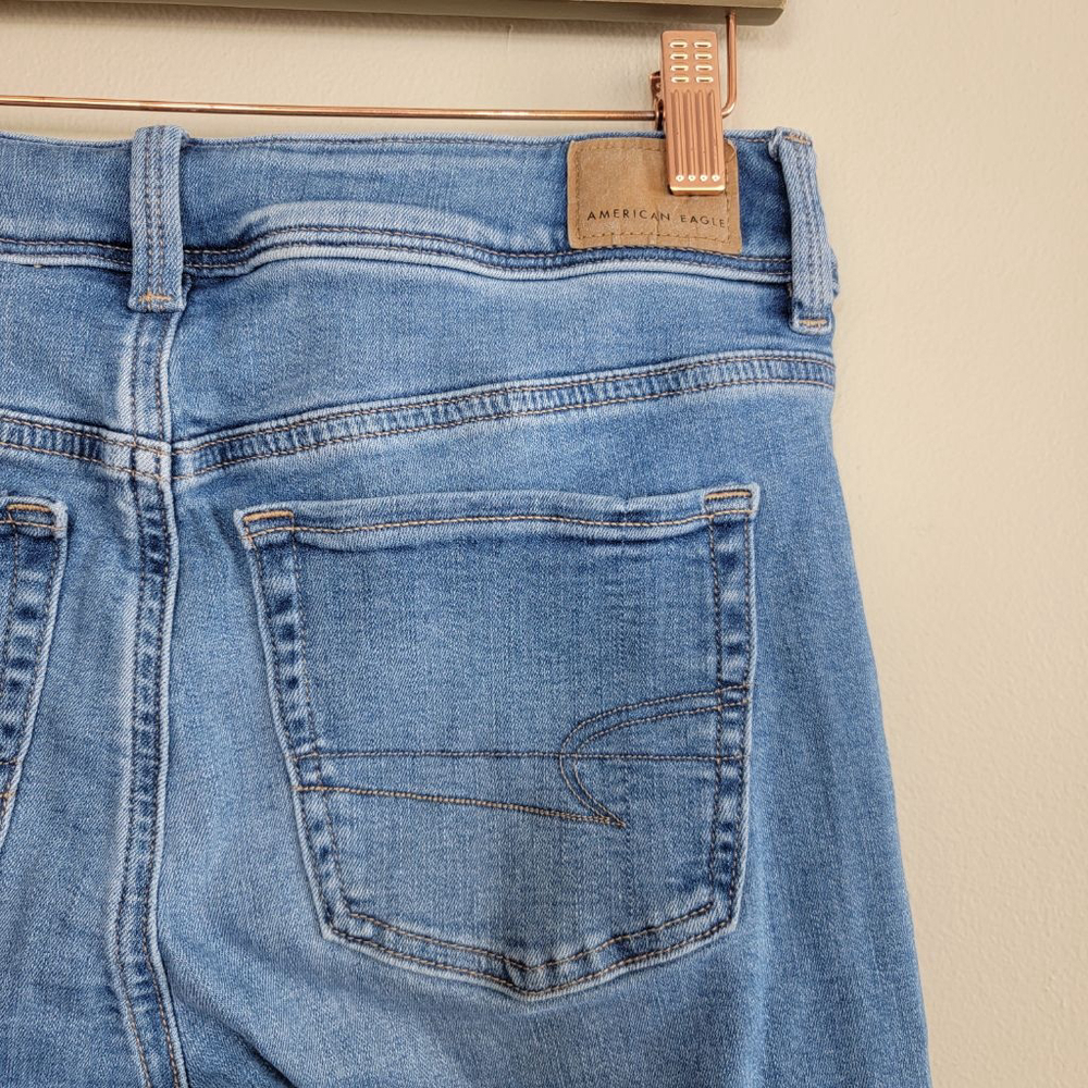 American Eagle Kick Boot Bootcut Jeans Mid Rise Medium Blue Wash Flare AE 4 - Picture 7 of 11